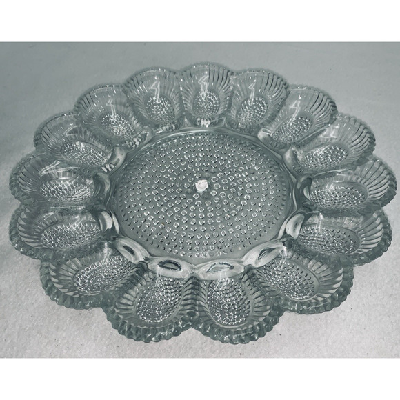 Vtg Hobnail Deviled Egg Plate Serving Tray Indiana Glass Clear 11.25” 15 Eggs - Picture 1 of 7
